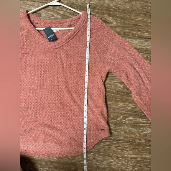 Hollister Fuzzy Cozy V Neck Pullover Pink Sweater NWT Size S Long Sleeve - Picture 7 of 8